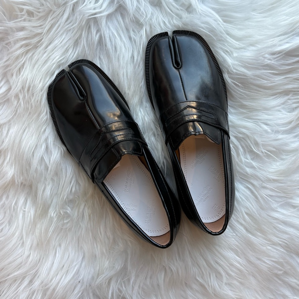 Maison Margiela Leather Tabi Loafers
